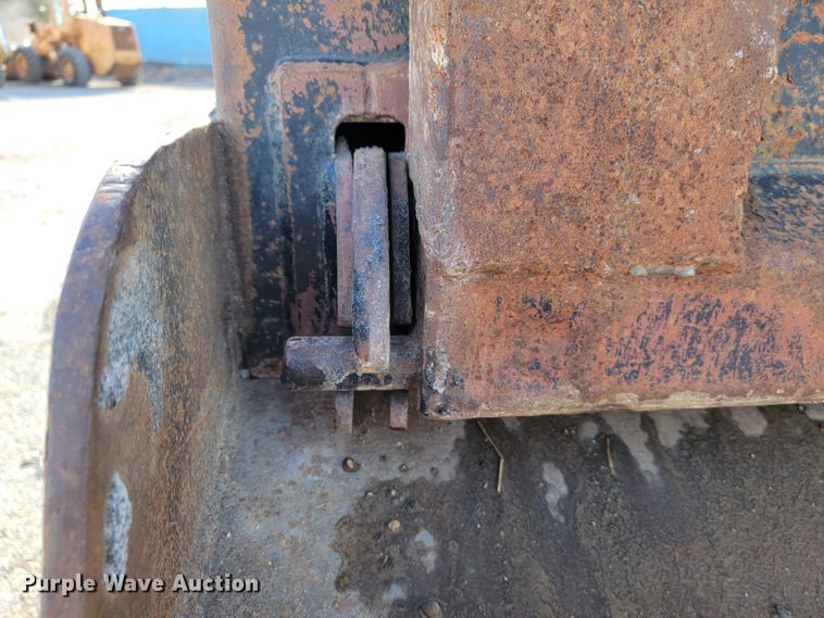 image for item JP9044 2002 International 7400  dump truck