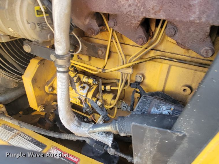 image for item JP9045 2003 John Deere 310SG  backhoe