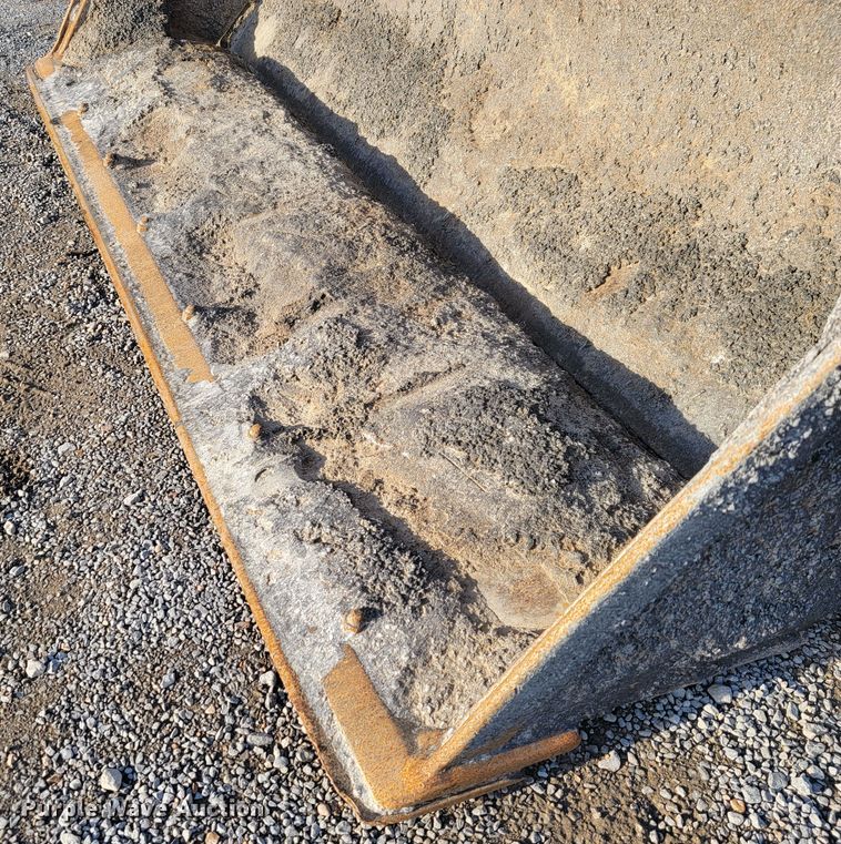 image for item JP9045 2003 John Deere 310SG  backhoe