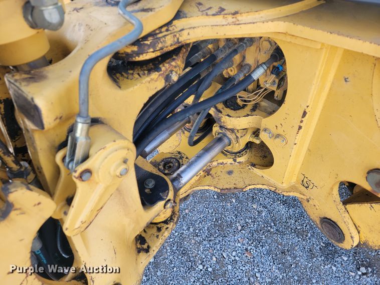 image for item JP9045 2003 John Deere 310SG  backhoe