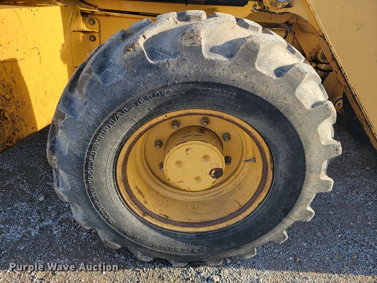 image for item JP9045 2003 John Deere 310SG  backhoe