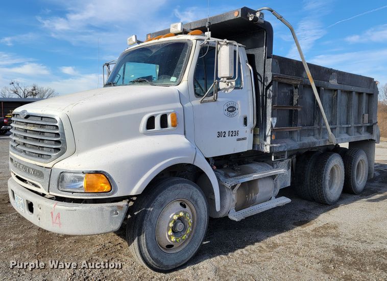 image for item JP9047 2006 Sterling LT8500  dump truck