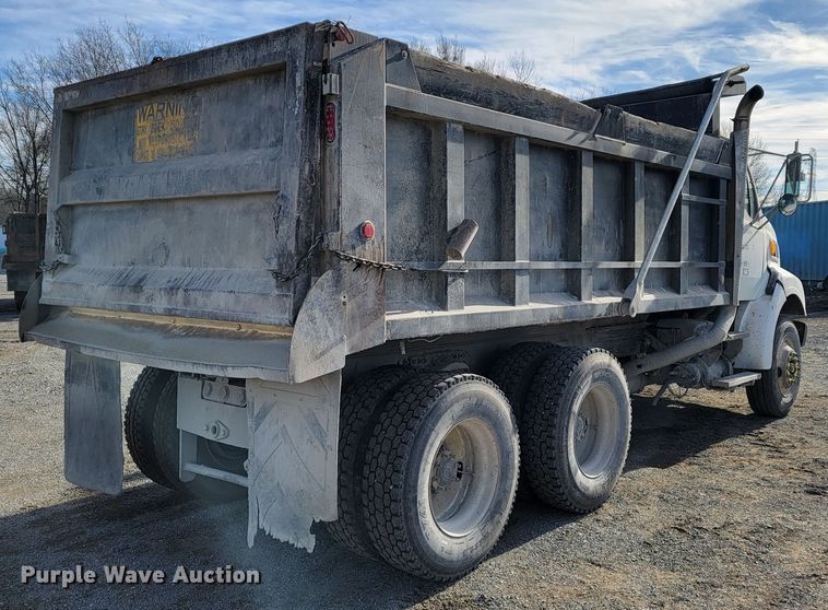 image for item JP9047 2006 Sterling LT8500  dump truck