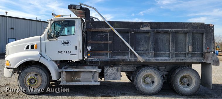 image for item JP9047 2006 Sterling LT8500  dump truck