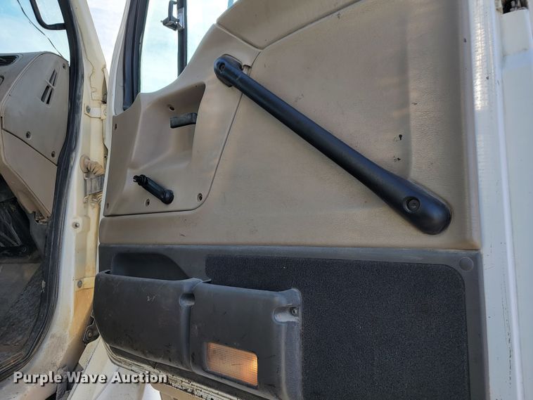 image for item JP9047 2006 Sterling LT8500  dump truck