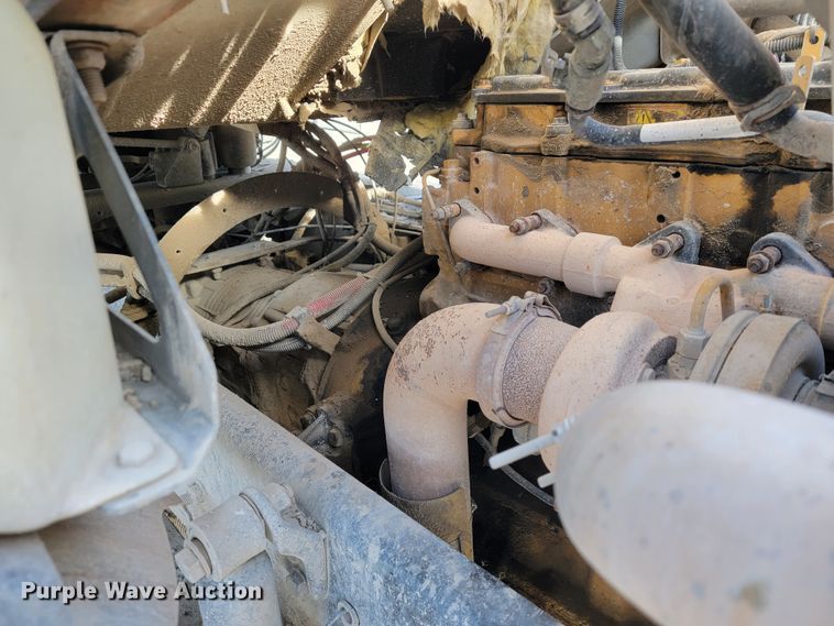 image for item JP9047 2006 Sterling LT8500  dump truck