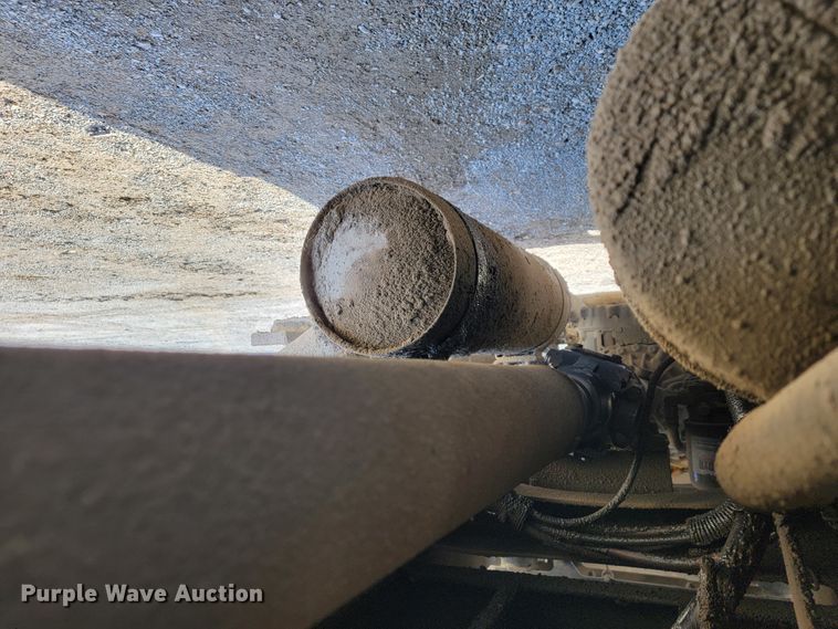 image for item JP9047 2006 Sterling LT8500  dump truck