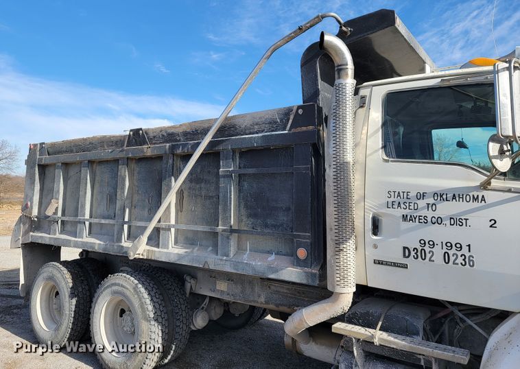 image for item JP9047 2006 Sterling LT8500  dump truck