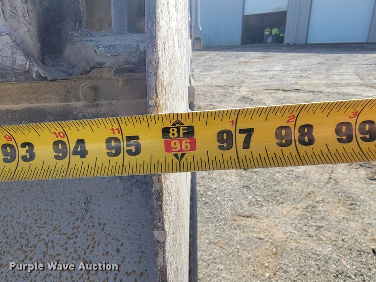 image for item JP9047 2006 Sterling LT8500  dump truck