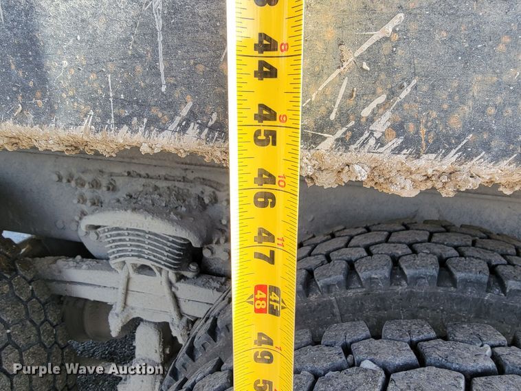 image for item JP9047 2006 Sterling LT8500  dump truck