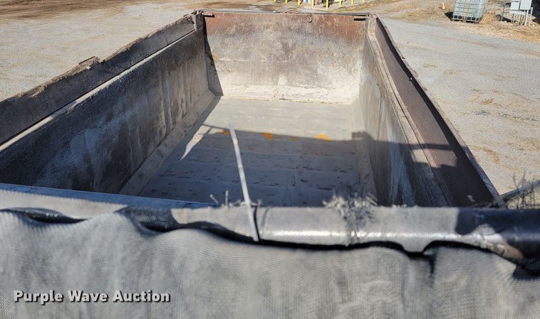 image for item JP9047 2006 Sterling LT8500  dump truck