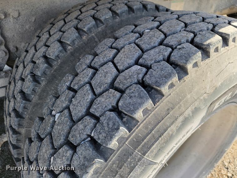 image for item JP9047 2006 Sterling LT8500  dump truck