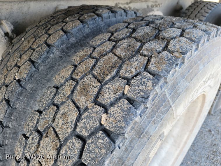 image for item JP9047 2006 Sterling LT8500  dump truck