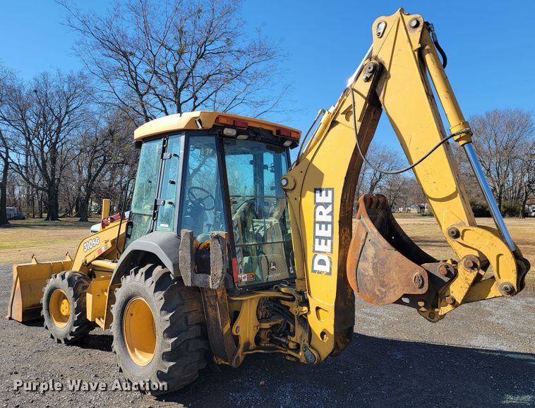 image for item JP9050 2003 John Deere 310SG  backhoe