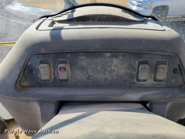 image for item JP9050 2003 John Deere 310SG  backhoe