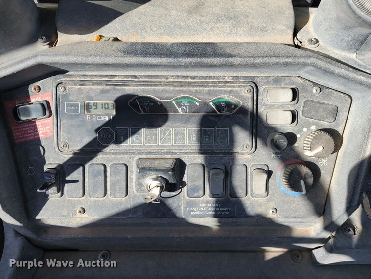 image for item JP9050 2003 John Deere 310SG  backhoe