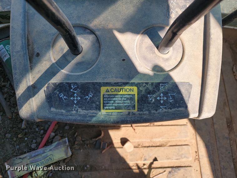 image for item JP9050 2003 John Deere 310SG  backhoe