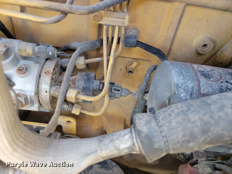 image for item JP9050 2003 John Deere 310SG  backhoe