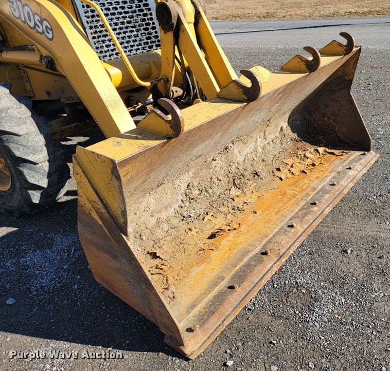 image for item JP9050 2003 John Deere 310SG  backhoe