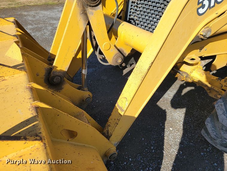 image for item JP9050 2003 John Deere 310SG  backhoe