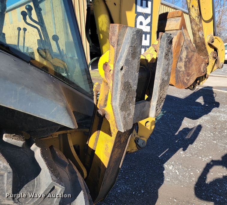 image for item JP9050 2003 John Deere 310SG  backhoe