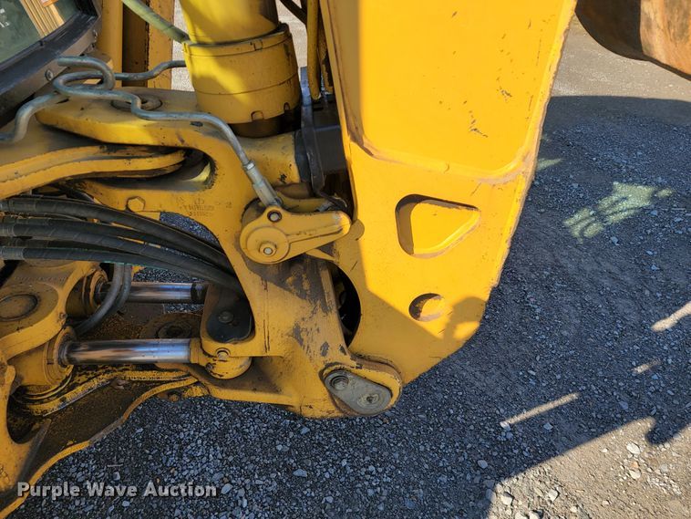 image for item JP9050 2003 John Deere 310SG  backhoe