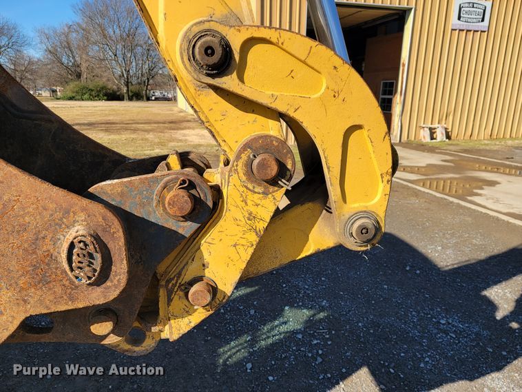 image for item JP9050 2003 John Deere 310SG  backhoe