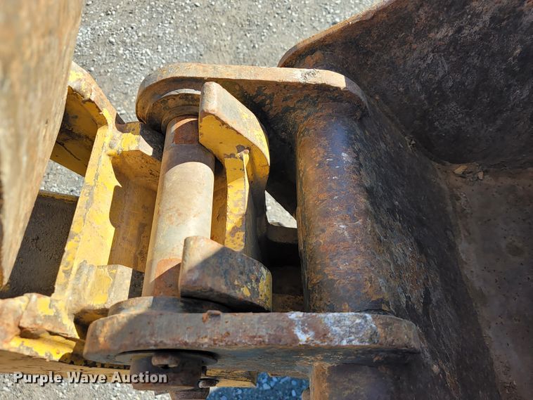 image for item JP9050 2003 John Deere 310SG  backhoe