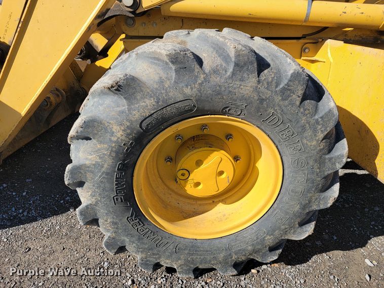 image for item JP9050 2003 John Deere 310SG  backhoe