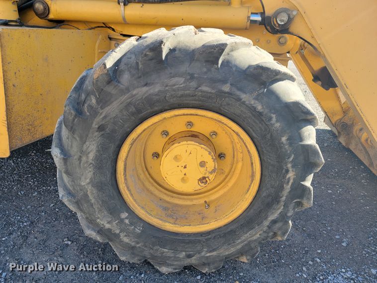 image for item JP9050 2003 John Deere 310SG  backhoe