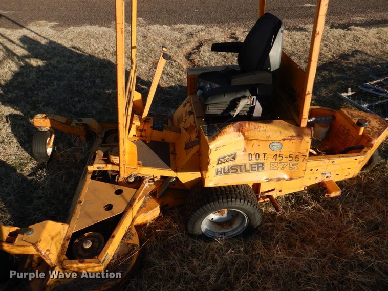 image for item JS9752 Hustler 275  ZTR lawn mower