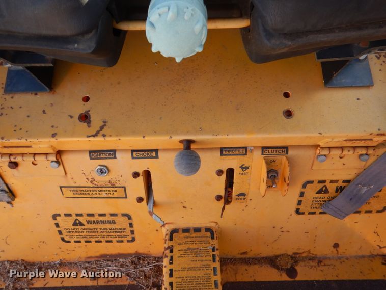 image for item JS9752 Hustler 275  ZTR lawn mower