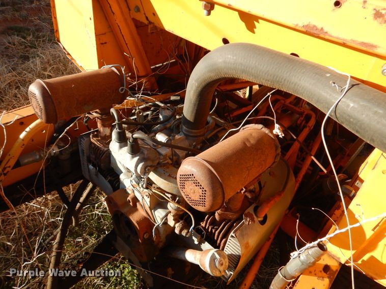 image for item JS9752 Hustler 275  ZTR lawn mower