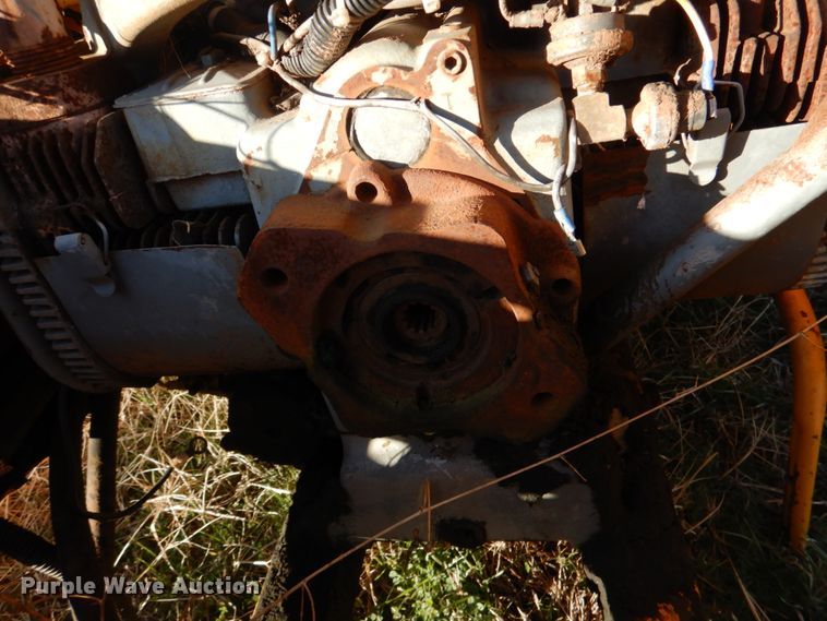 image for item JS9752 Hustler 275  ZTR lawn mower