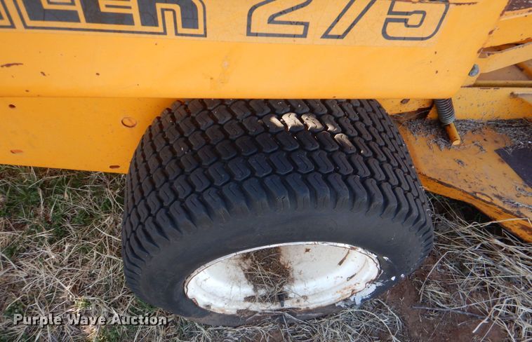 image for item JS9752 Hustler 275  ZTR lawn mower