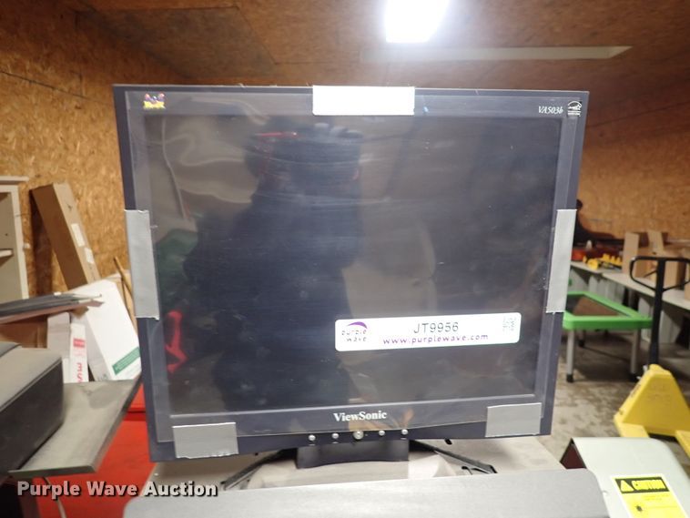 image for item JT9956 Hoffman EEWB716C  tire balancer