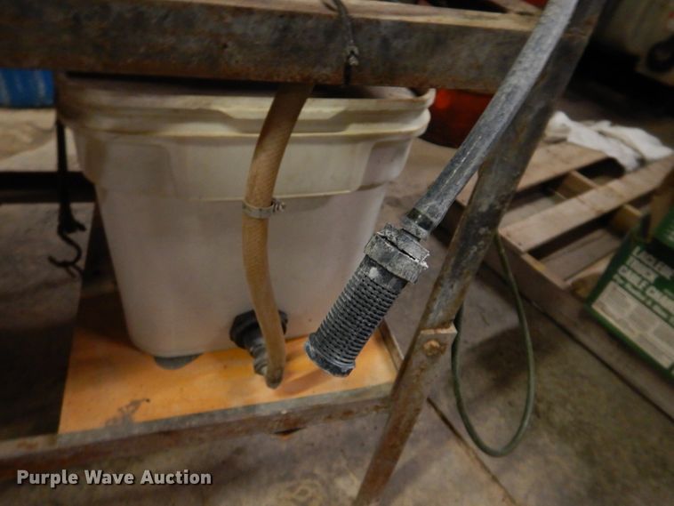 image for item KH9039 Click  pressure washer