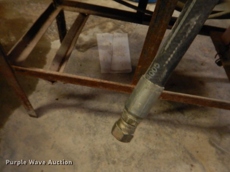 image for item KH9039 Click  pressure washer