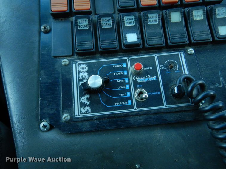 image for item KJ9495 1999 Ford E450  ambulance