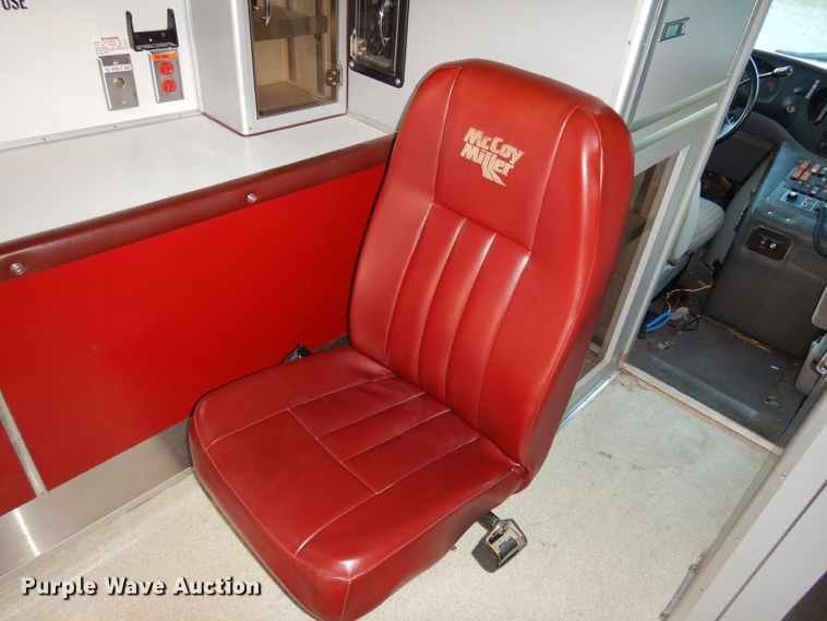 image for item KJ9495 1999 Ford E450  ambulance