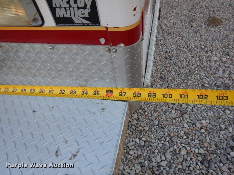 image for item KJ9495 1999 Ford E450  ambulance