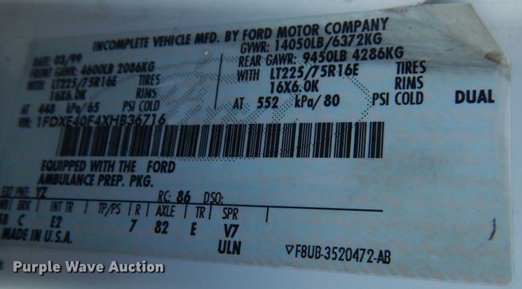 image for item KJ9495 1999 Ford E450  ambulance