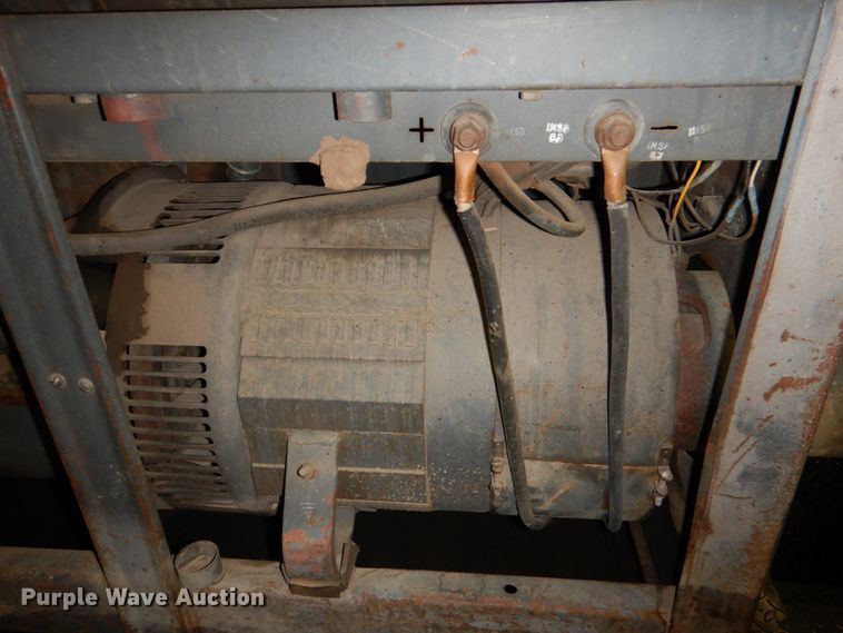 image for item KQ9587 2009 Lincoln SA-200  welding trailer