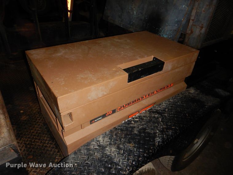 image for item KQ9587 2009 Lincoln SA-200  welding trailer