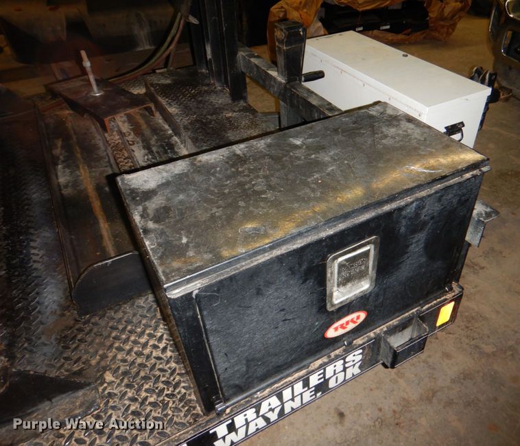 image for item KQ9587 2009 Lincoln SA-200  welding trailer