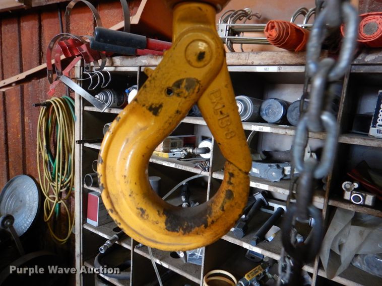 image for item KQ9588 Two ton hoist