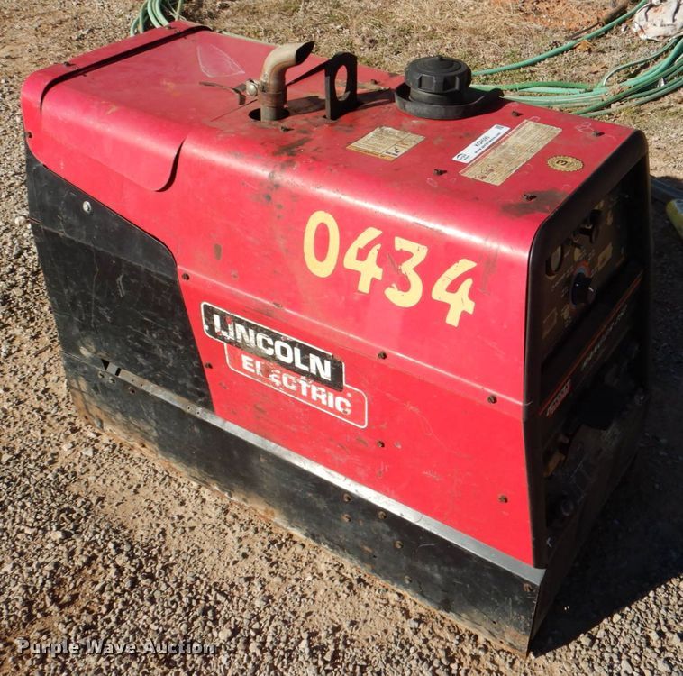 image for item KQ9590 Lincoln Ranger 250  welder