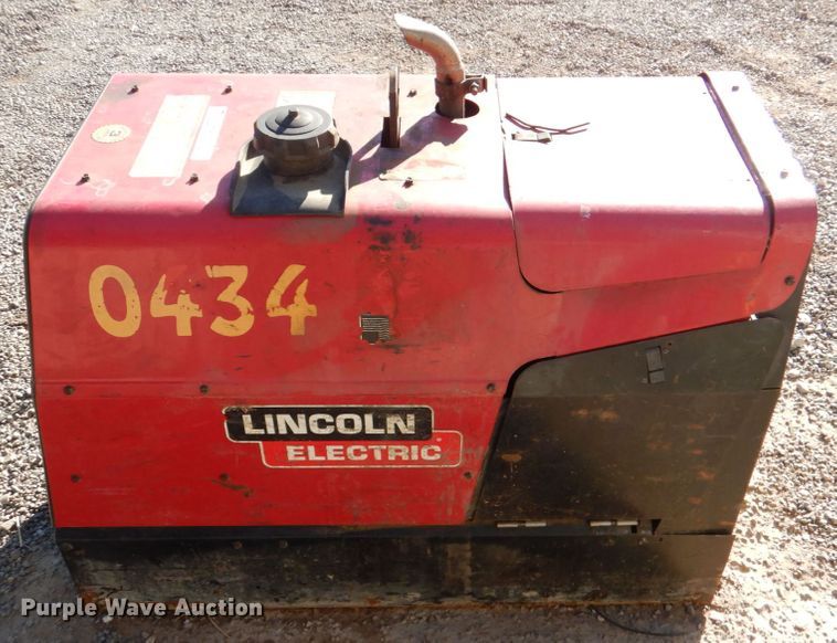 image for item KQ9590 Lincoln Ranger 250  welder