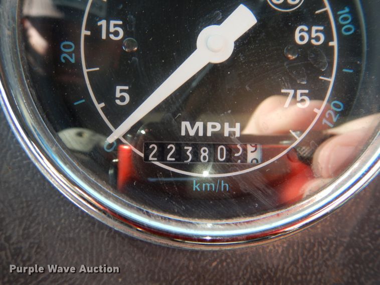 image for item KQ9591 1991 Ford L9000  dump truck