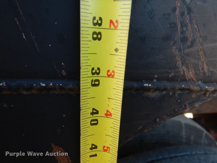 image for item KQ9591 1991 Ford L9000  dump truck